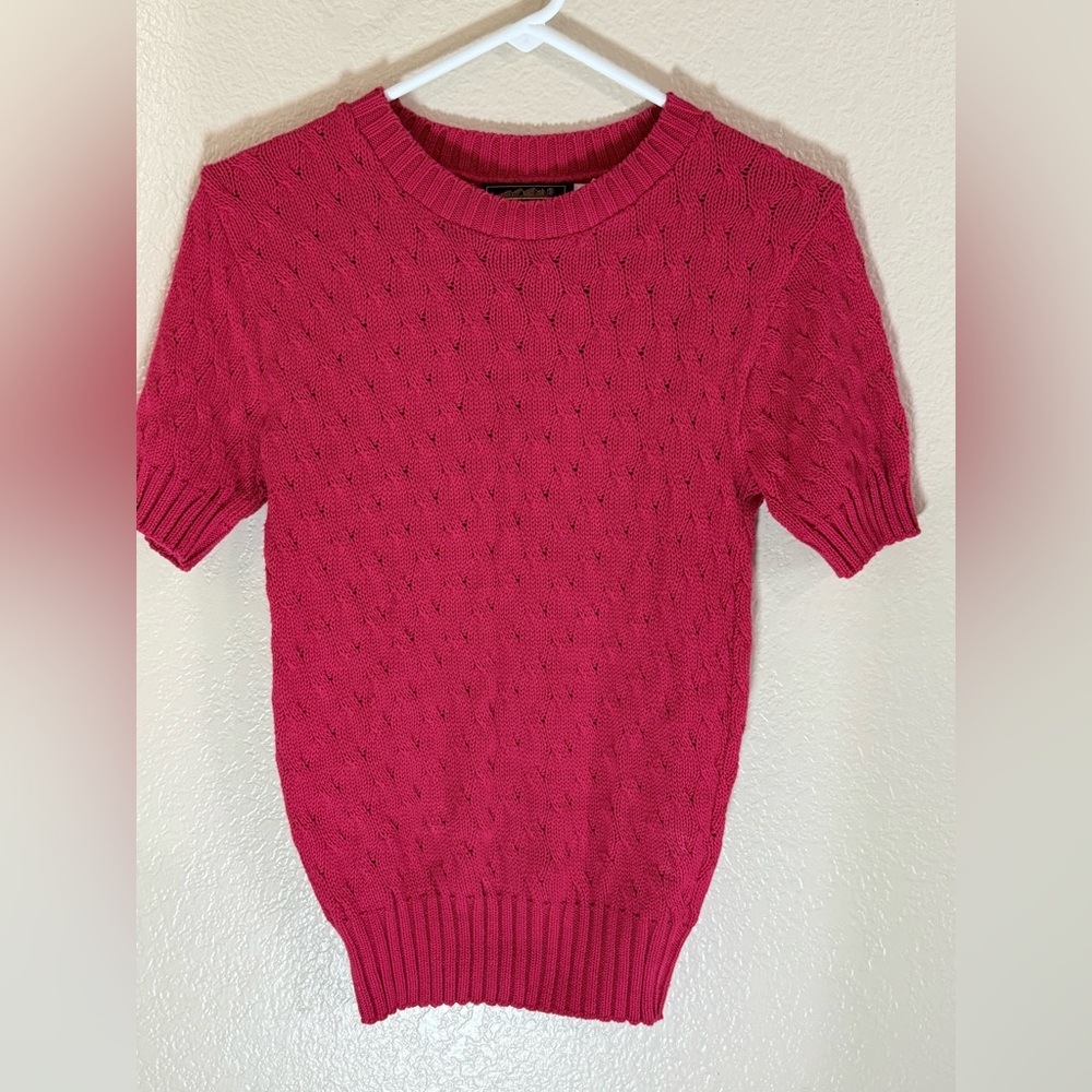 Vintage Classic Pink/fuchsia Cable Knit Sweater - Picture 1 of 12